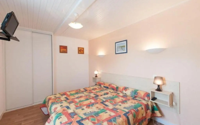 Gîte Saint-Urbain, 3 pièces, 4 personnes - FR-1-426-297