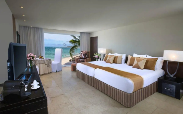 Oasis Tulum Lite All Inclusive