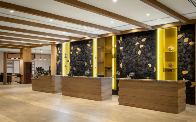 DoubleTree by Hilton Sacramento