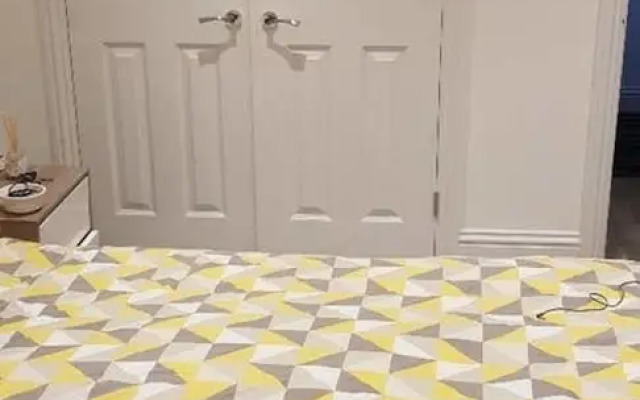 Spacious 1 bed apt in Chelsea