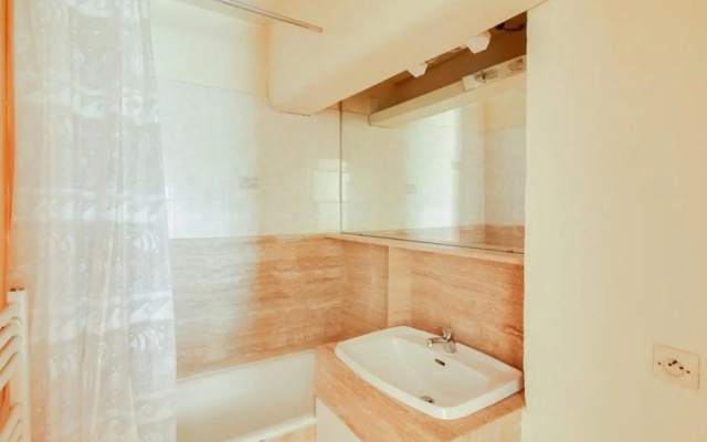 Appartement Cauterets, 1 pièce, 3 personnes - FR-1-401-53