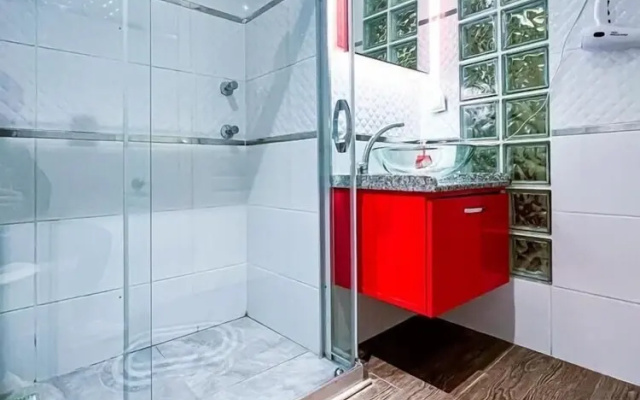 Heleninn Suite
