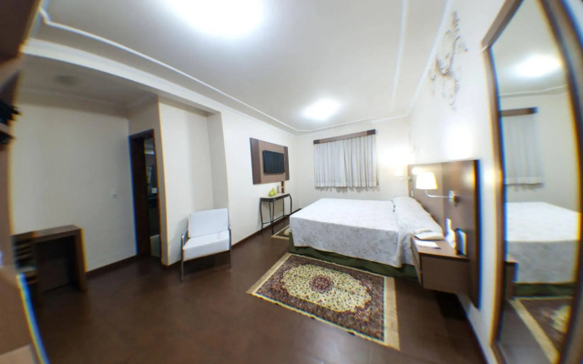 Hotel Premium Pirassununga