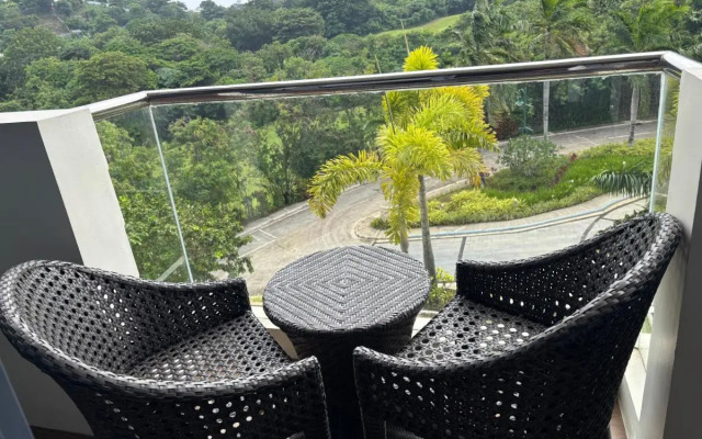 MCollection - Poolside Escape Near Boracay’s Iconic Keyhole
