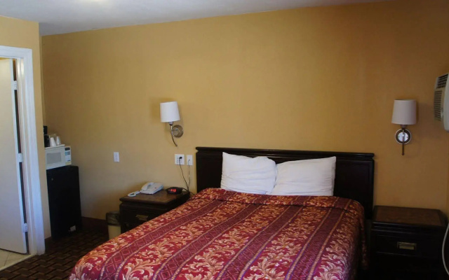 OYO Hotel Atoka