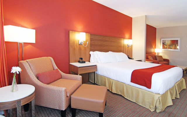 Holiday Inn Express & Suites Calgary NW - University Area by IHG