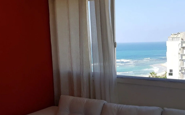 Sea Apartment on Derech Ben Gurion