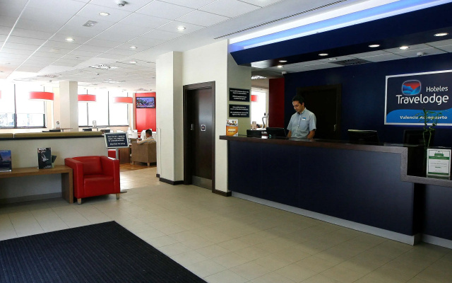 Travelodge Valencia Aeropuerto