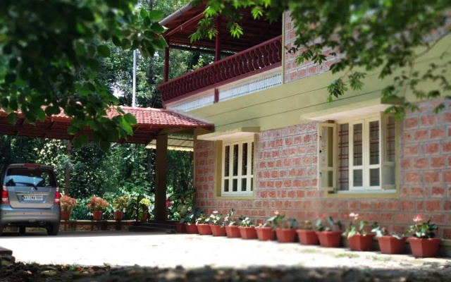 Heights Farm Stay - Coffee Estate Stay