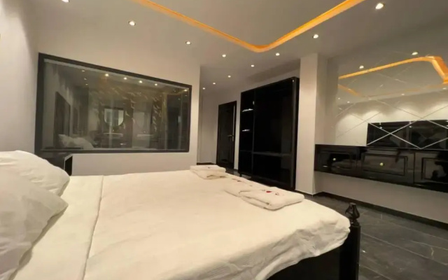 Amazing House With Private Pool in Antalya