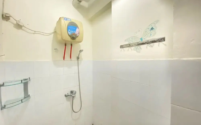 Adorable Classic 2Br Gateway Ahmad Yani Cicadas Bandung Apartment