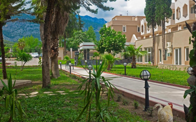 Alexius Beach Hotel