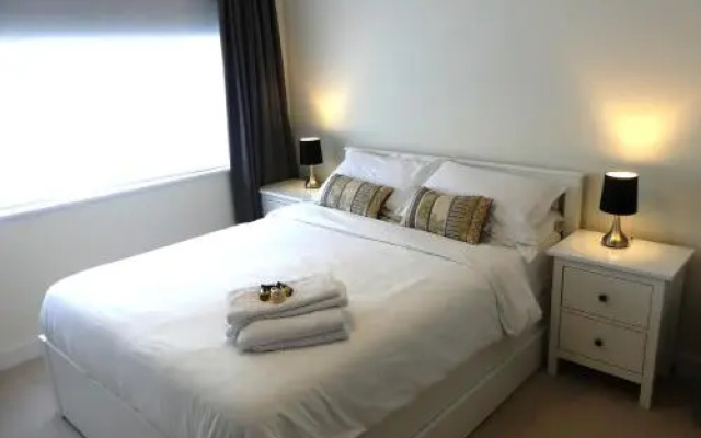 Western Gate, Executive Central Apartments