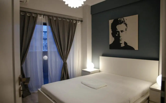 2 Steps Apartment