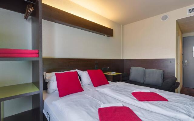 Meininger Hotel Berlin Hauptbahnhof