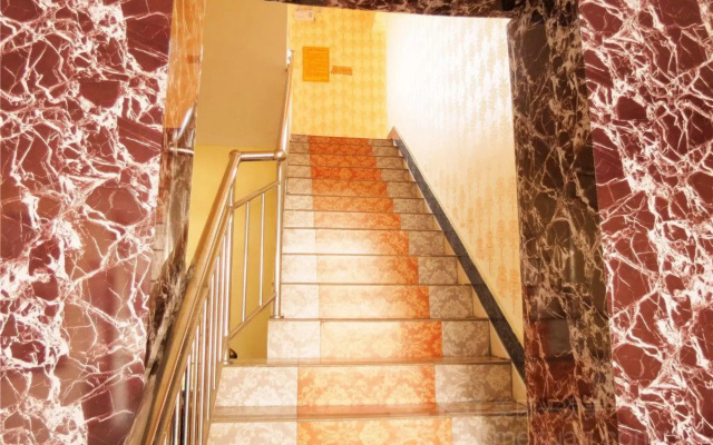Haoting Business Hotel (Liuzhou Gangyi Middle School Fenghuangling Campus Branch)