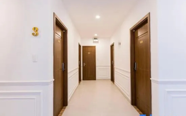 Phu Gia Hotel 99-101 Him Lam