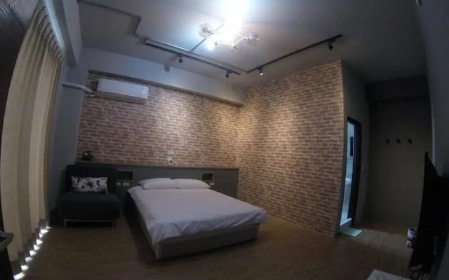 Dan Blue B&B