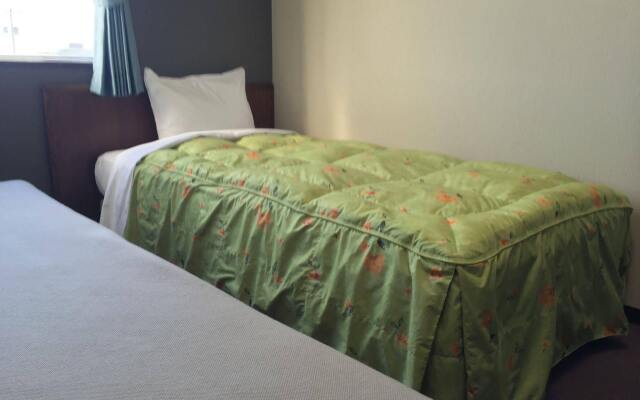 Shinseto Station Hotel Сето комната для гостей