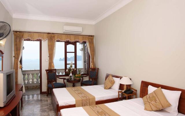 Отель Hoa Binh Ha Long Hotel Вьетнам, Халонг - отзывы, цены и фото номеров - забронировать отель Hoa Binh Ha Long Hotel онлайн комната для гостей