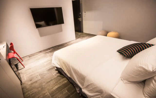 FunsonHotel