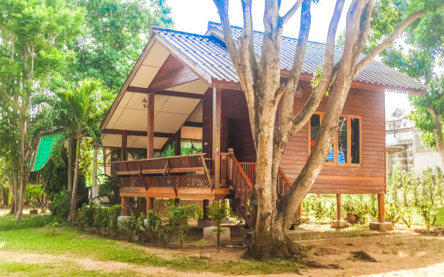 Отель Baan Boonrod Таиланд, Самуи - отзывы, цены и фото номеров - забронировать отель Baan Boonrod онлайн вид на фасад