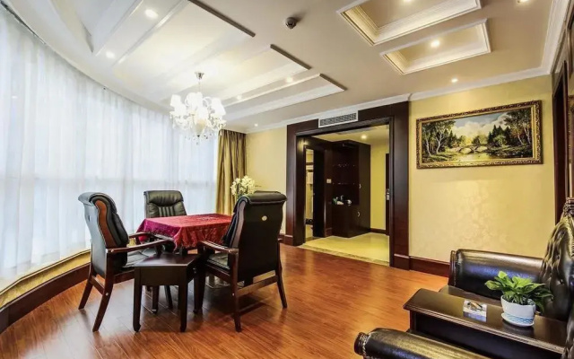 Mianyang Jinshang Century Hotel (Jiuzhou Sports Complex Science City Exhibition Center)