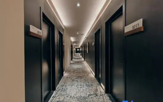Dengba Hotel
