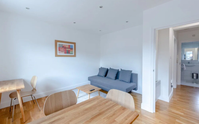 Contemporary 1BD Flat - Camden