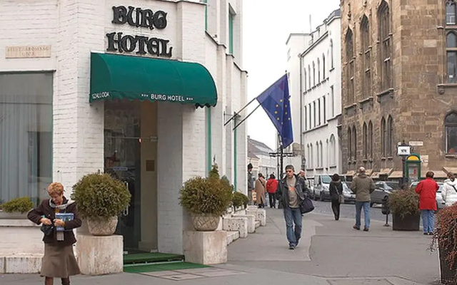 Burg Hotel