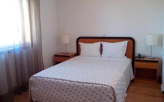 Hotel Mirafresno