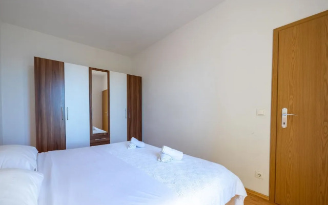 Apartments Ena
