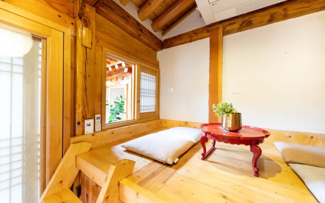 Open Real Luxury Korean Hanok