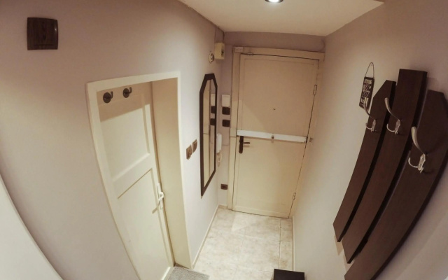 Studio 5 Corners