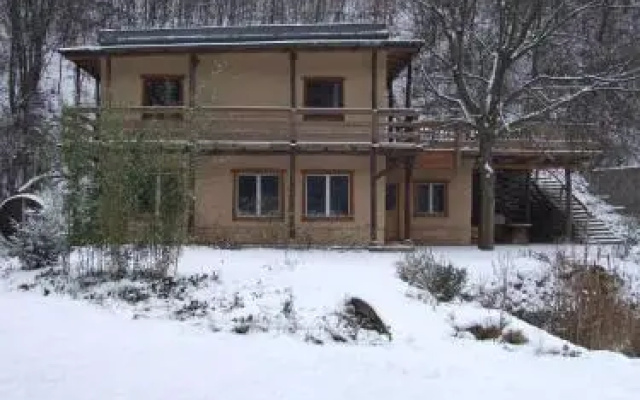 Kismélyvölgyi Vendégház