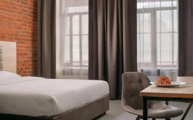 Custos Hotel Tsvetnoy