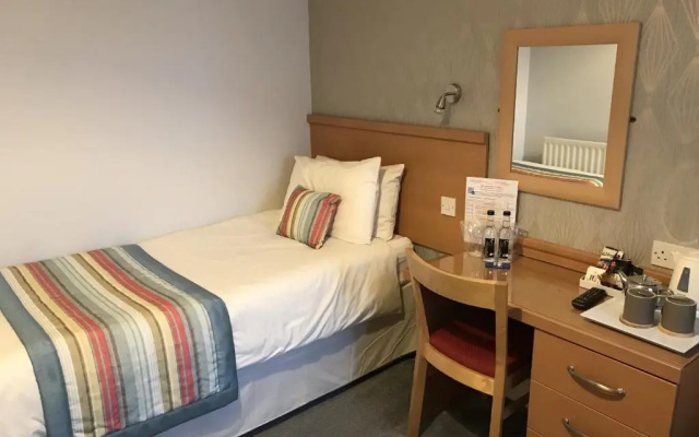 Bowden Lodge Hotel