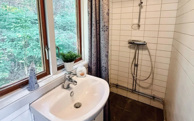 4 Person Holiday Home in Bullaren