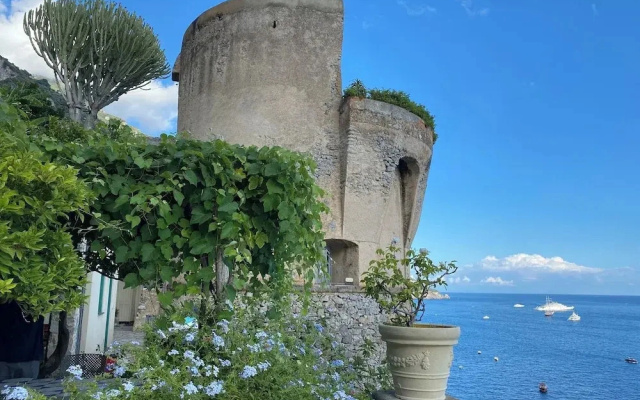 Torre Sponda - Torre Private Beach