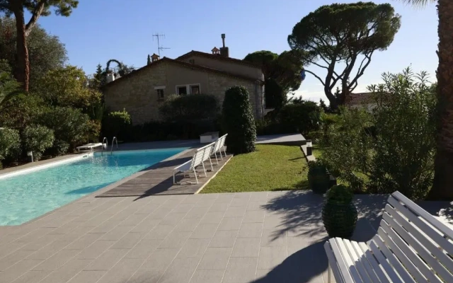 Studio- Nice Mont Boron, Piscine Sur la Residence