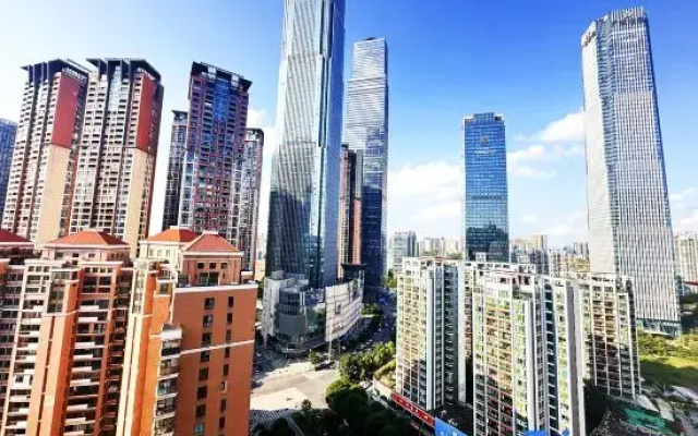 Nanning Lange Holiday Hotel (Convention Center Wanxiang Mall)