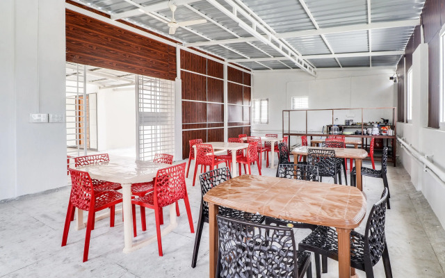 Collection O Global Stay Near Kengeri Bus Terminal Metro Station