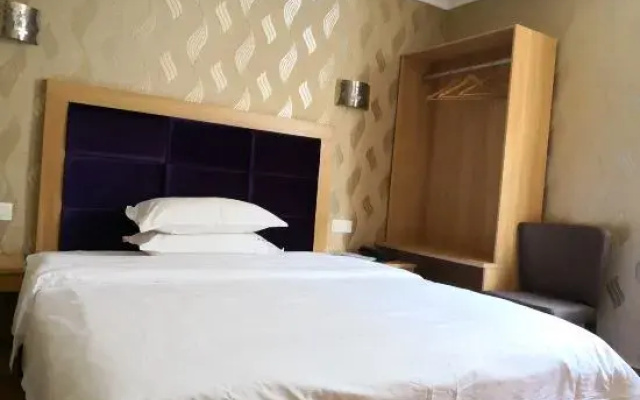 Menglan Business Hotel (Shenzhen Guixin Road)