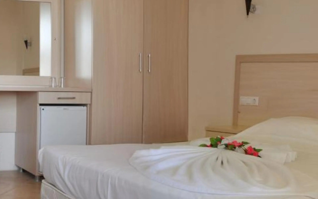 Kaunos Hotel