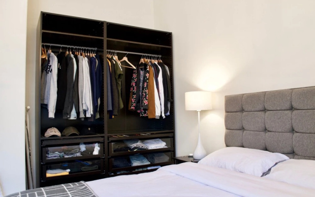 Modern Stockbridge 1 Bedroom Flat