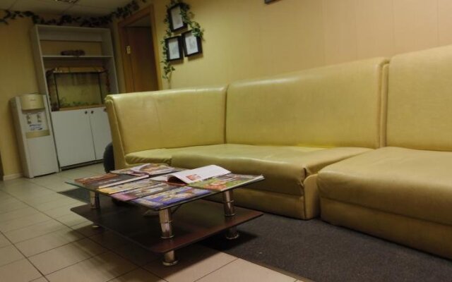 Gnezdo Hostel комната для гостей
