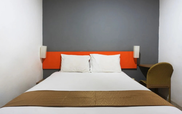 Hotel Nine O Syariah Cikarang