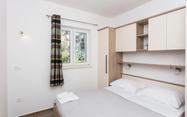 Apartments Villa Ari