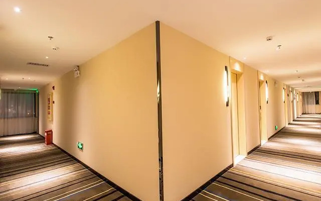 City Comfort Inn Chongzuo Yanshan Road Luoyue Meishiyuan