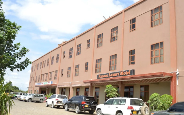Panone Hotel King'Ori